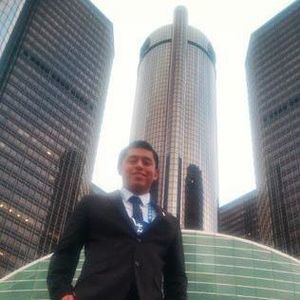 Meet your Posher, Rigoberto